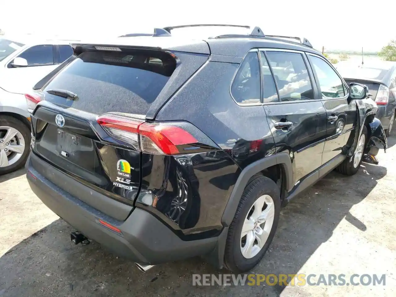 4 Photograph of a damaged car 4T3RWRFV6MU022762 TOYOTA RAV4 2021