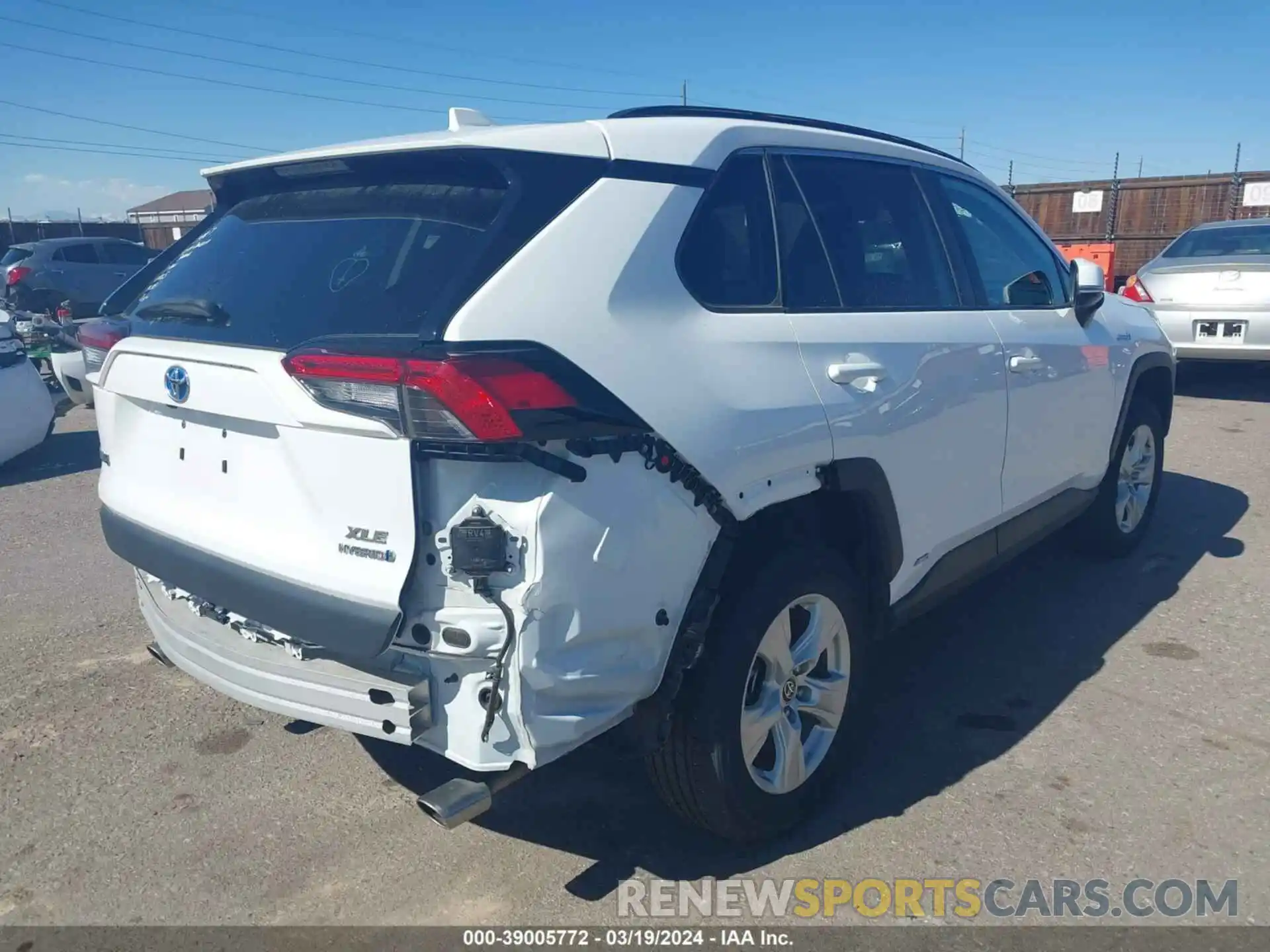 4 Photograph of a damaged car 4T3RWRFV6MU023331 TOYOTA RAV4 2021