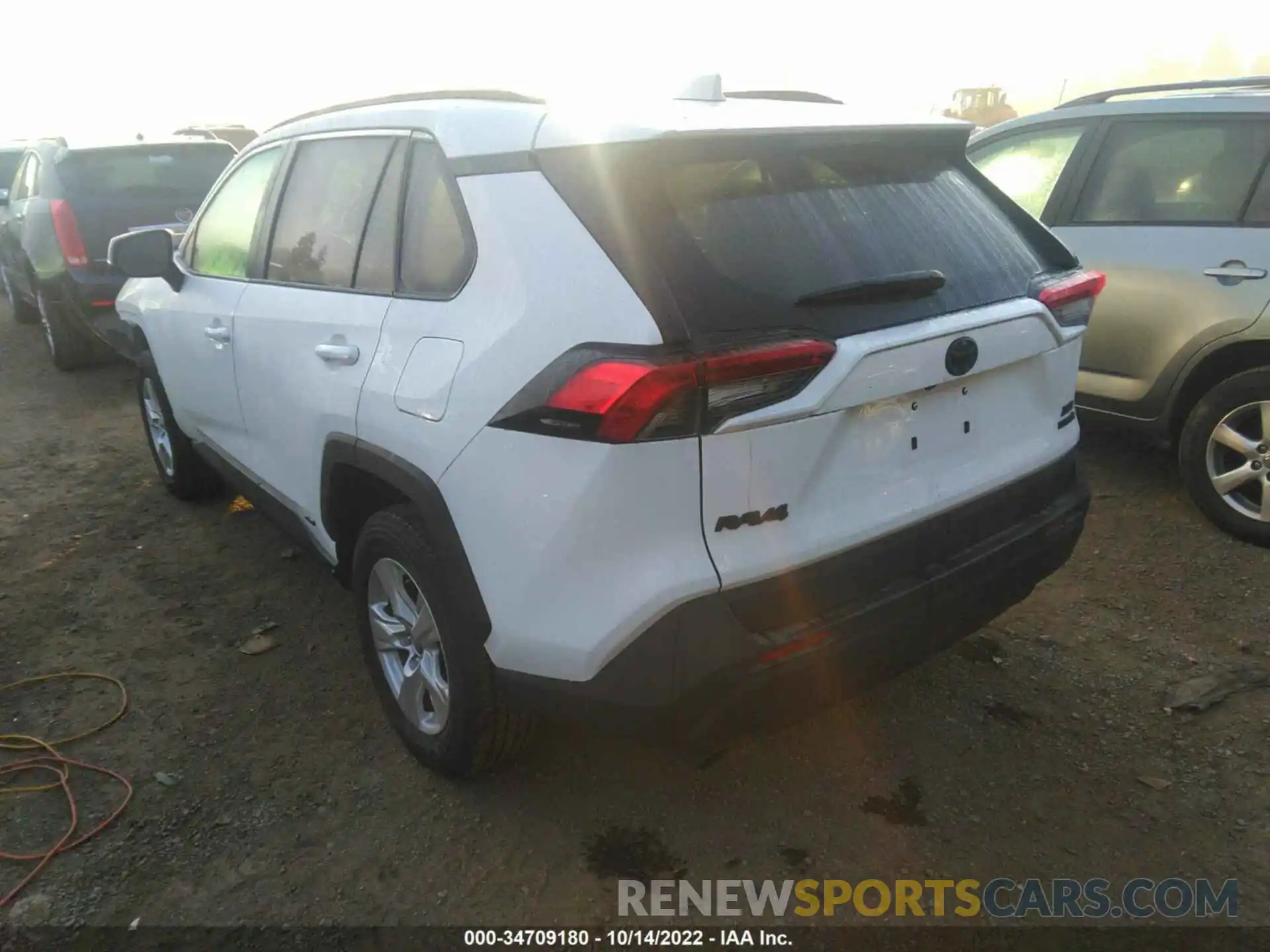 3 Photograph of a damaged car 4T3RWRFV6MU032076 TOYOTA RAV4 2021