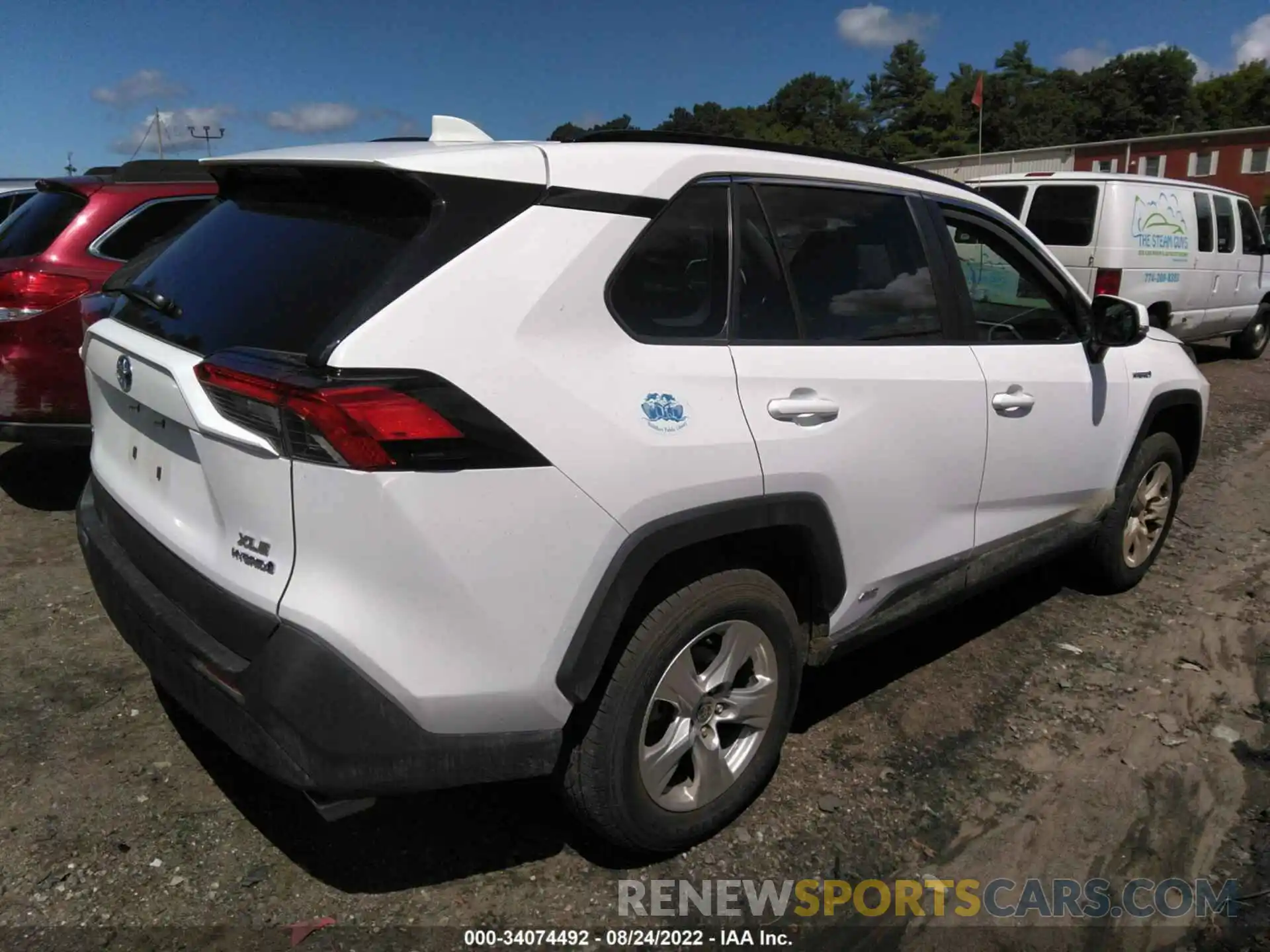 4 Photograph of a damaged car 4T3RWRFV6MU036550 TOYOTA RAV4 2021