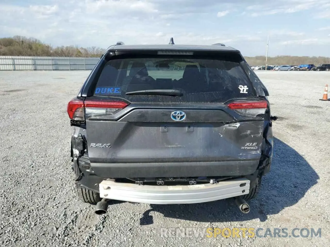 6 Photograph of a damaged car 4T3RWRFV6MU041375 TOYOTA RAV4 2021