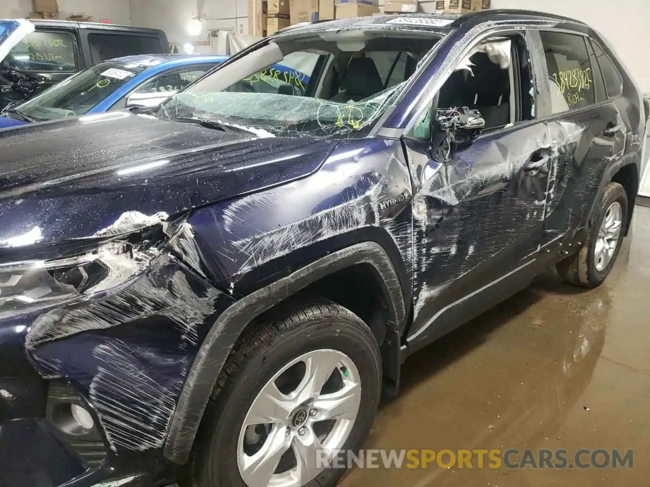 9 Photograph of a damaged car 4T3RWRFV7MU043409 TOYOTA RAV4 2021