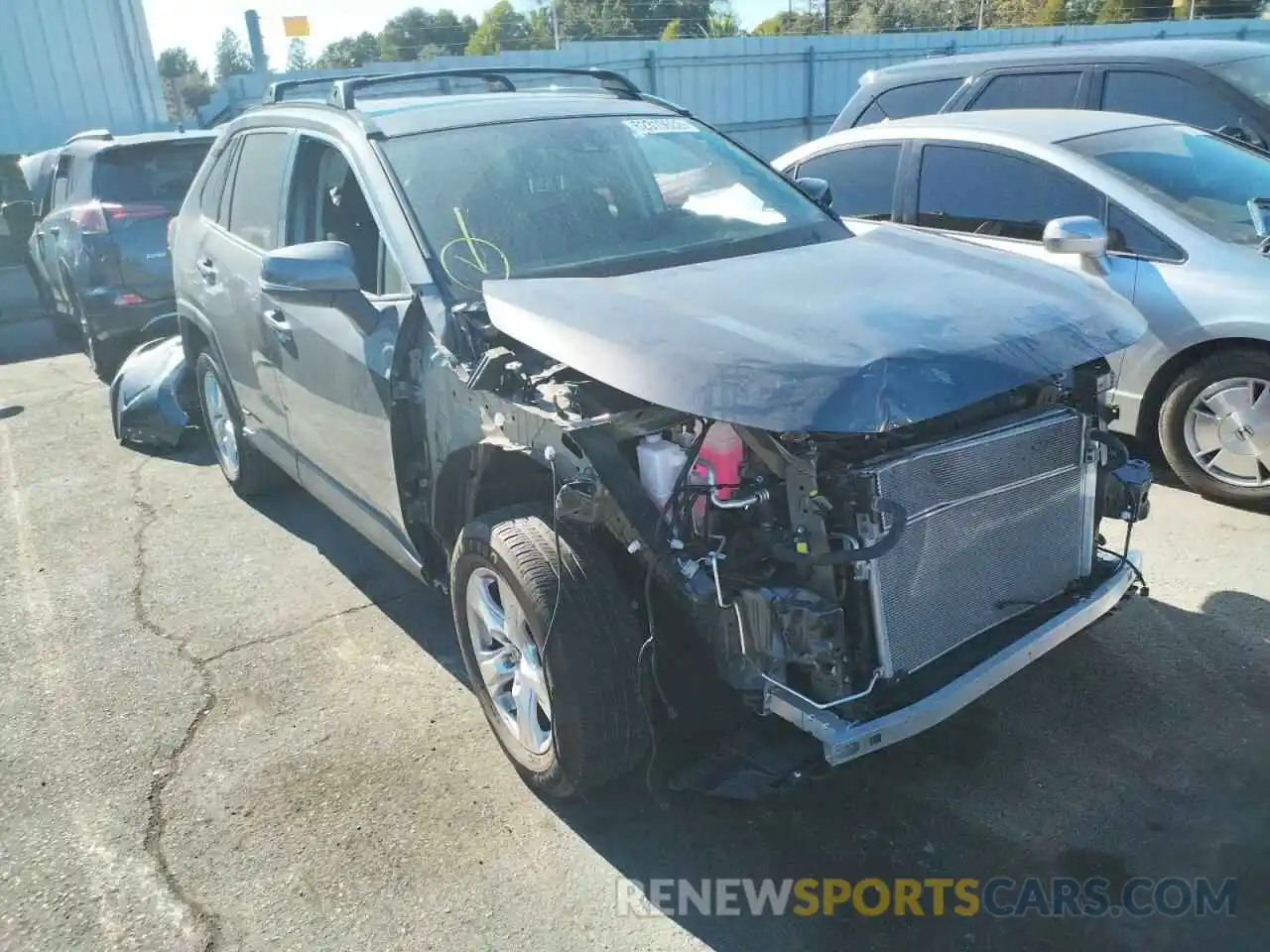 1 Photograph of a damaged car 4T3RWRFV8MU014646 TOYOTA RAV4 2021