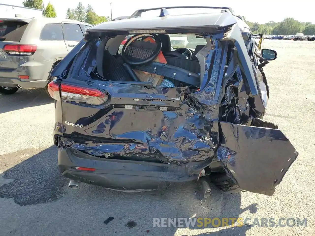 9 Photograph of a damaged car 4T3RWRFV8MU016106 TOYOTA RAV4 2021