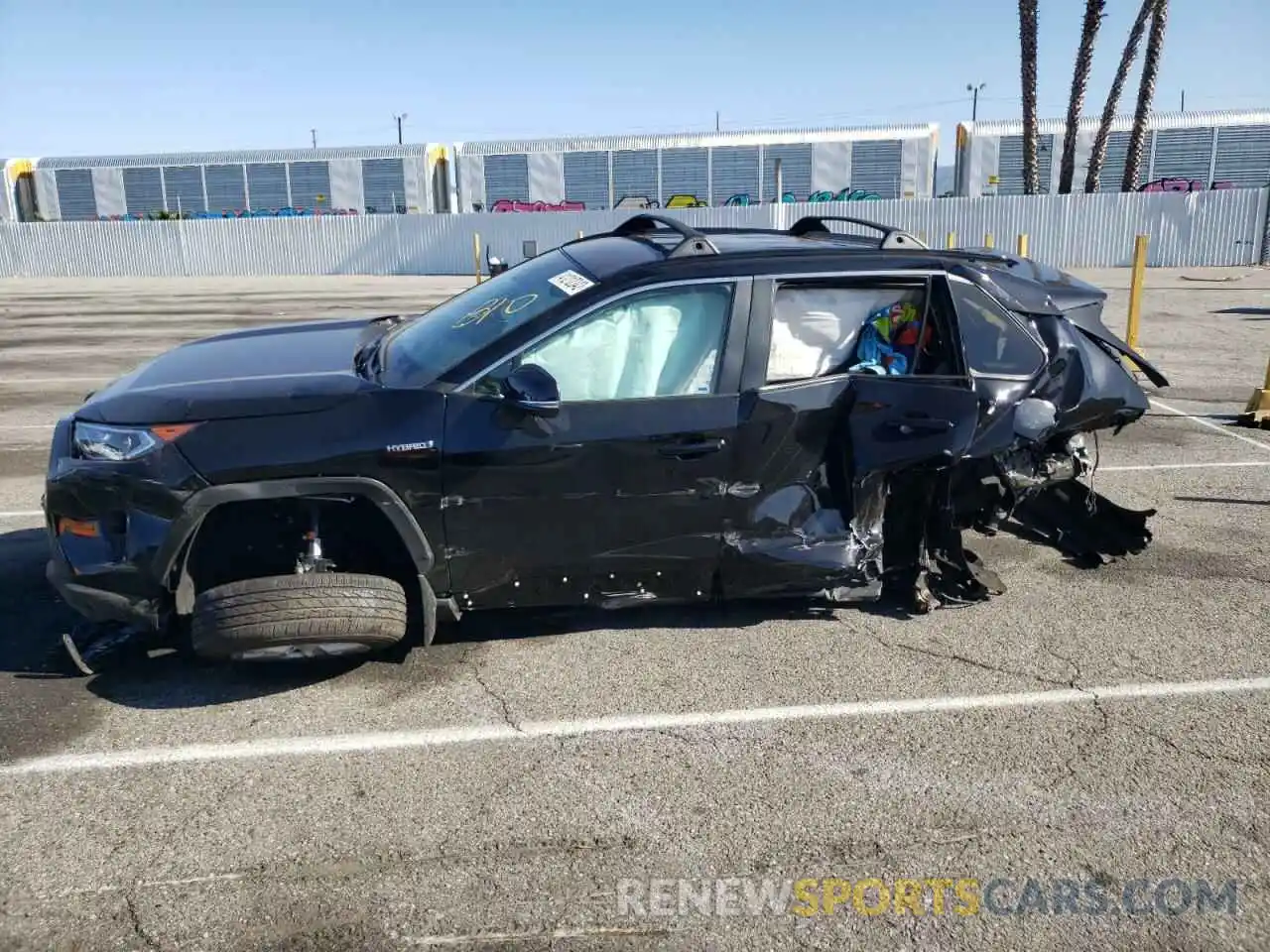 9 Photograph of a damaged car 4T3RWRFV8MU022410 TOYOTA RAV4 2021