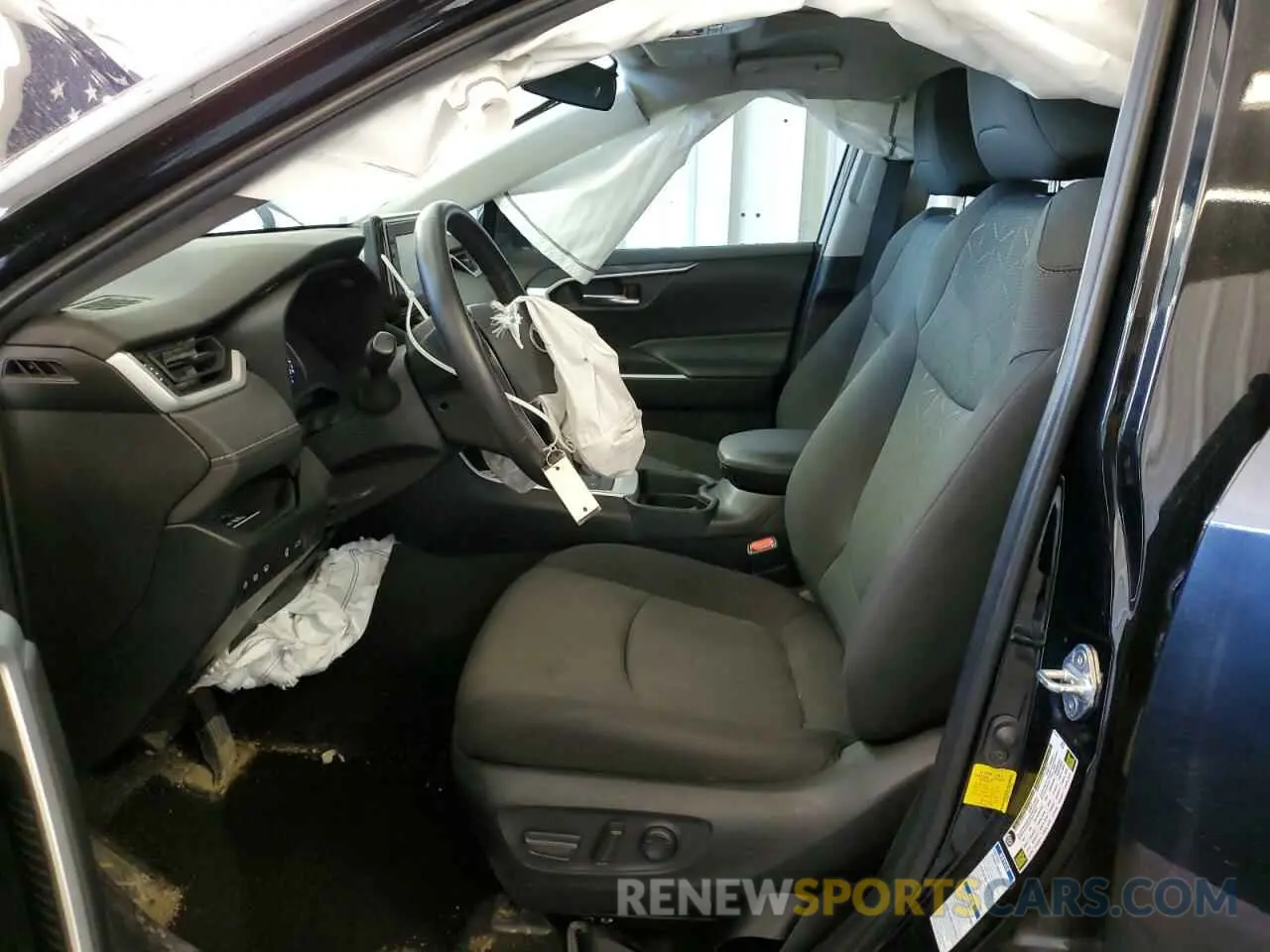 7 Photograph of a damaged car 4T3RWRFV8MU031060 TOYOTA RAV4 2021