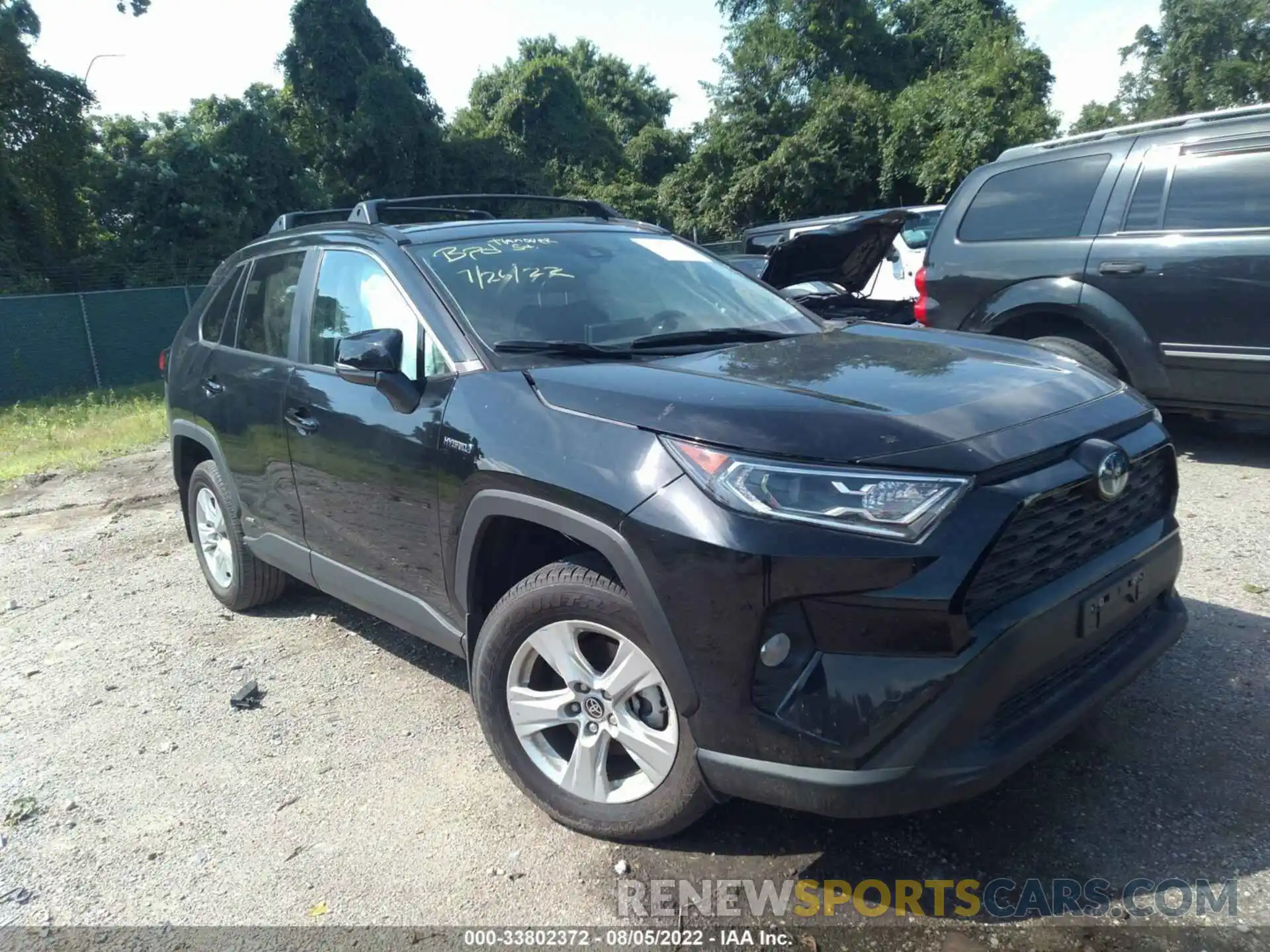 1 Photograph of a damaged car 4T3RWRFV8MU032953 TOYOTA RAV4 2021