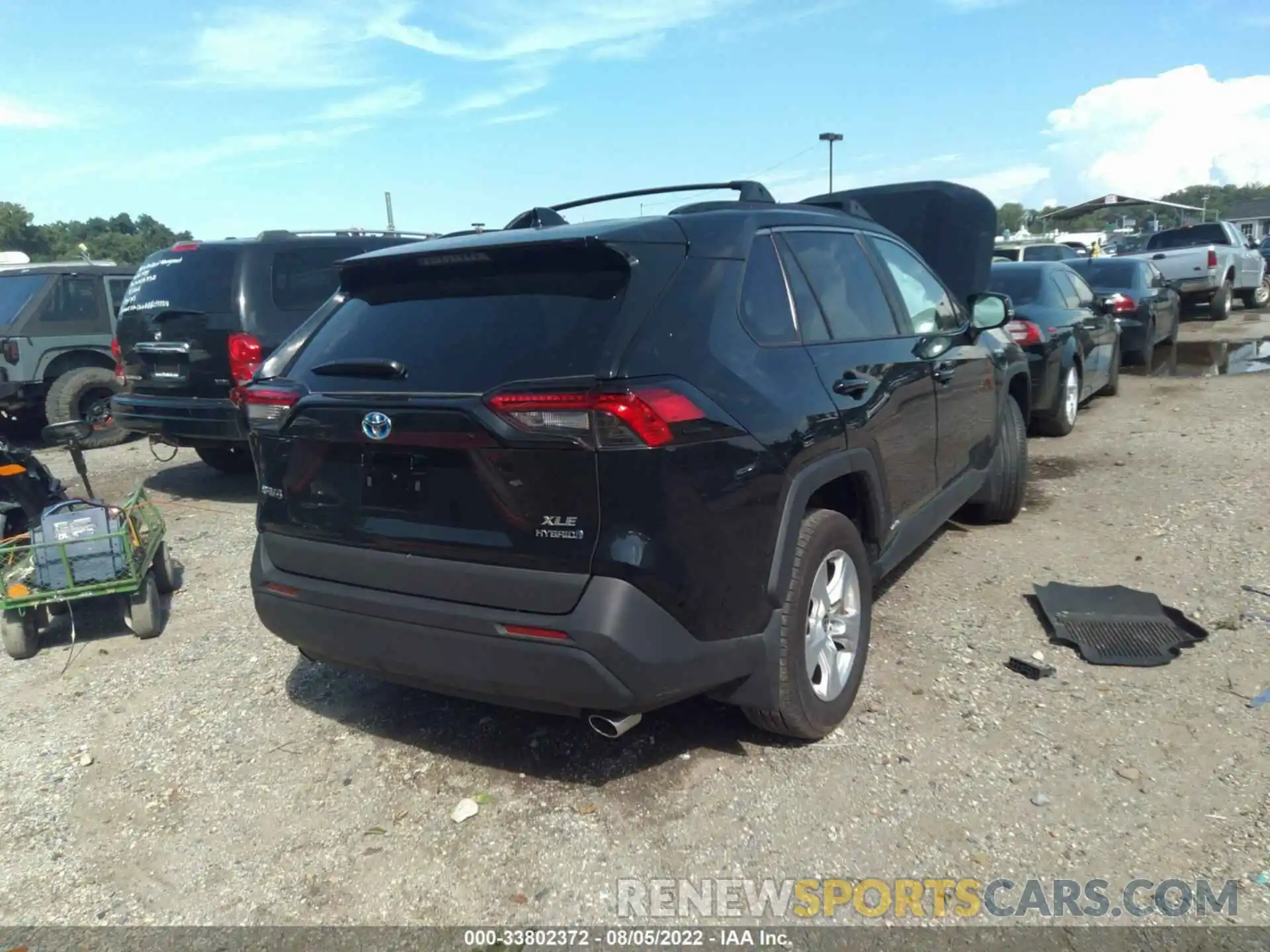 4 Photograph of a damaged car 4T3RWRFV8MU032953 TOYOTA RAV4 2021