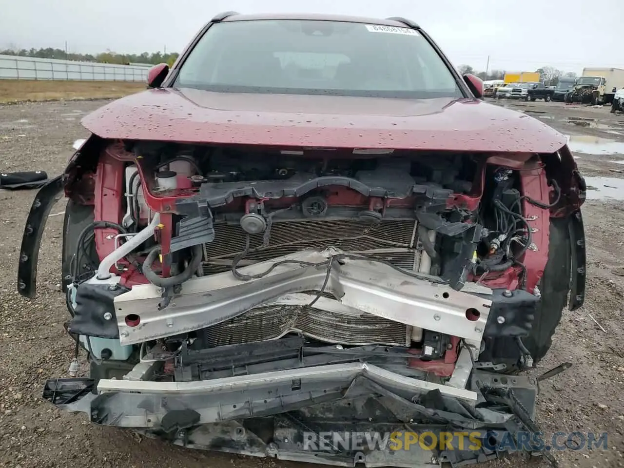 5 Photograph of a damaged car 4T3RWRFV8MU043385 TOYOTA RAV4 2021
