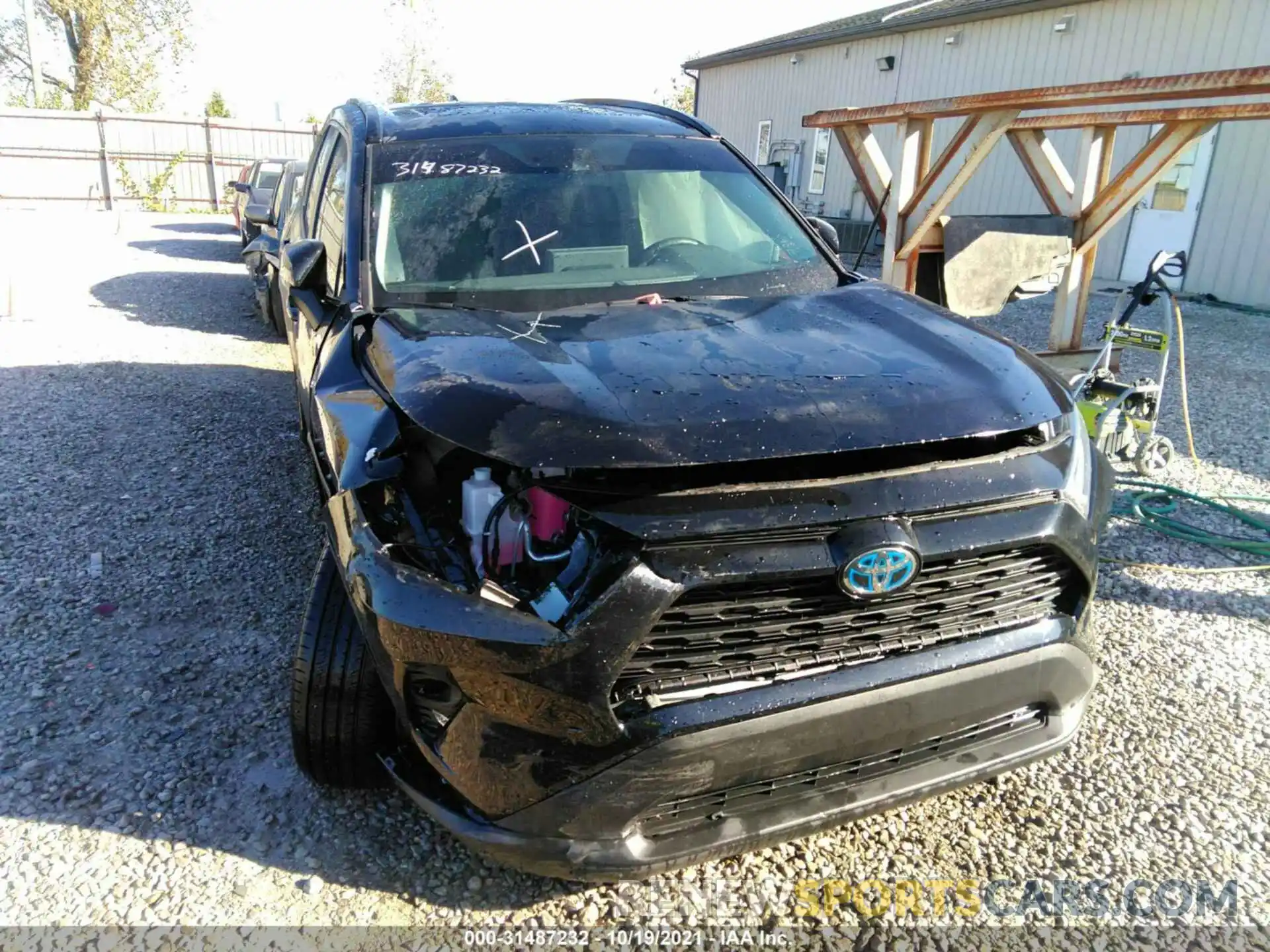 6 Photograph of a damaged car 4T3RWRFV9MU025767 TOYOTA RAV4 2021