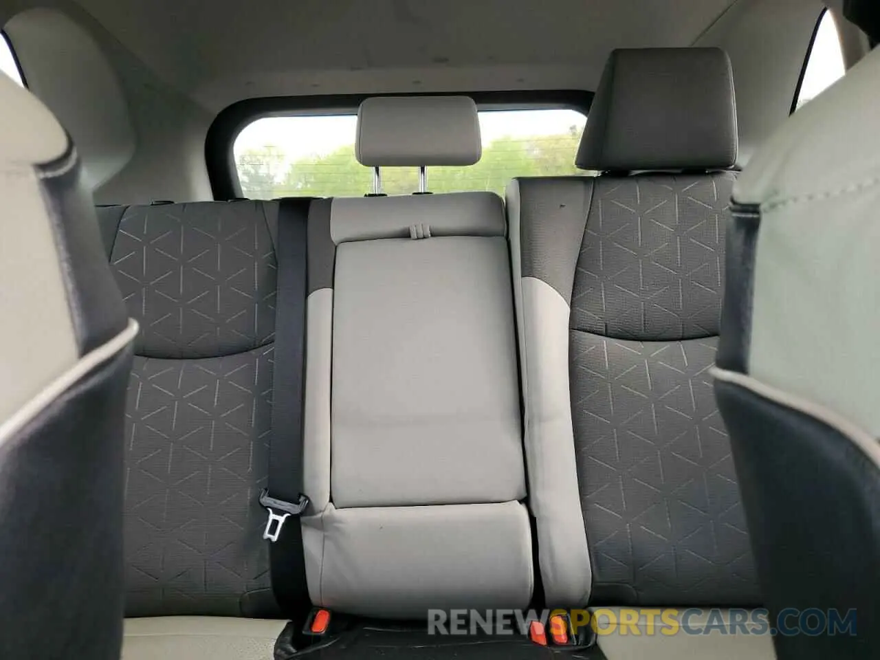 10 Photograph of a damaged car 4T3RWRFV9MU035991 TOYOTA RAV4 2021