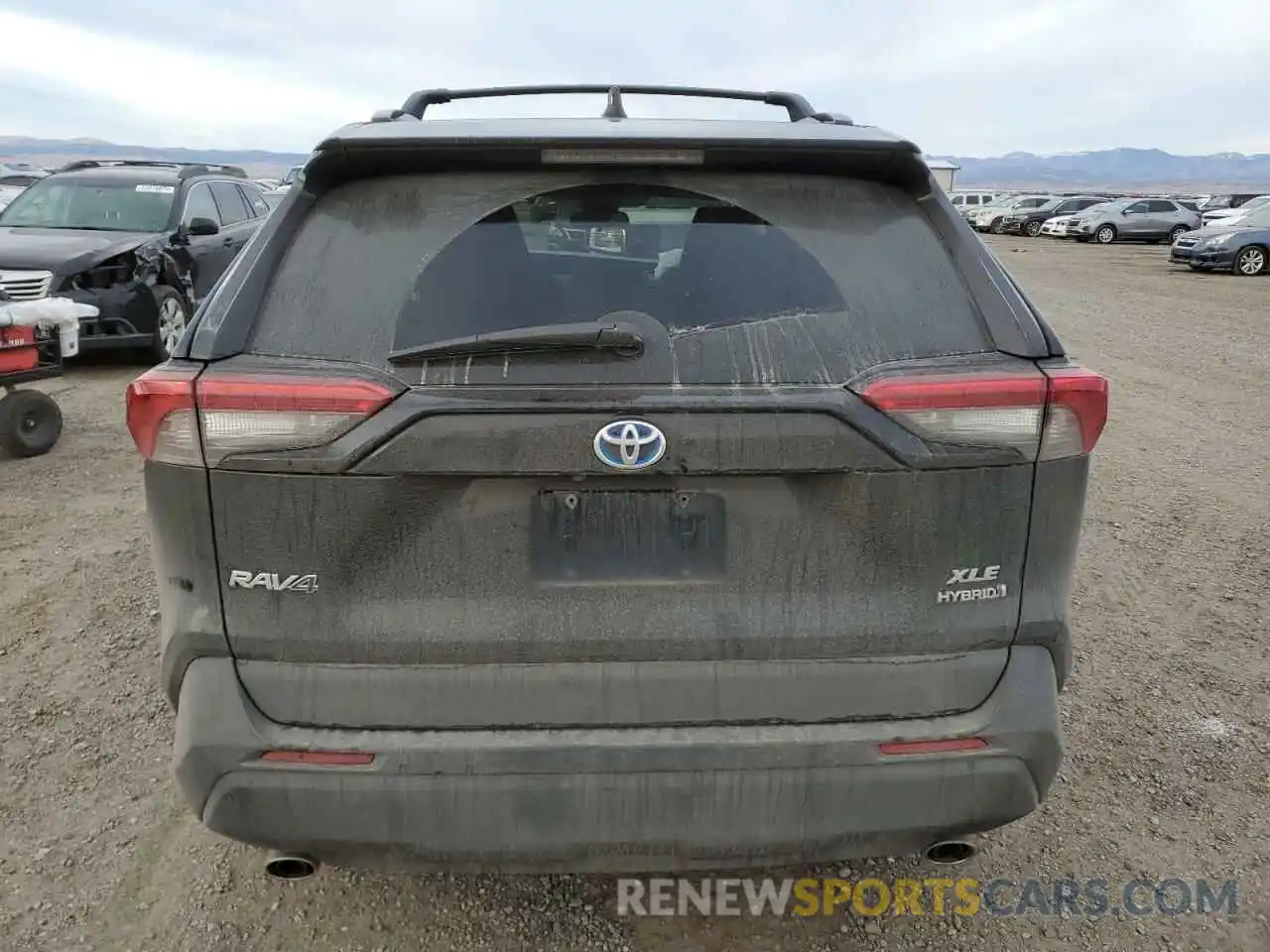 6 Photograph of a damaged car 4T3RWRFV9MU040527 TOYOTA RAV4 2021