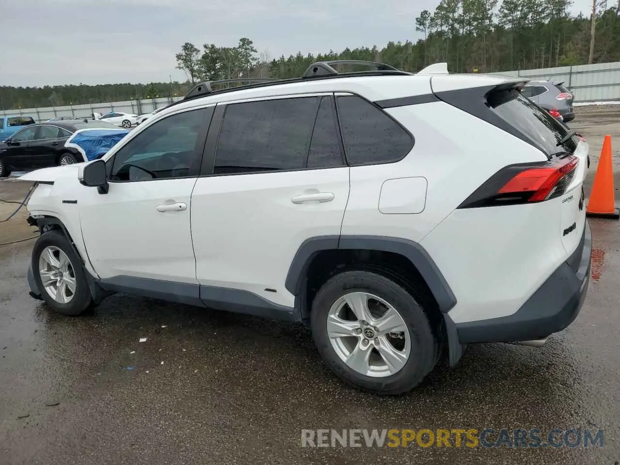 2 Photograph of a damaged car 4T3RWRFVXMU015619 TOYOTA RAV4 2021