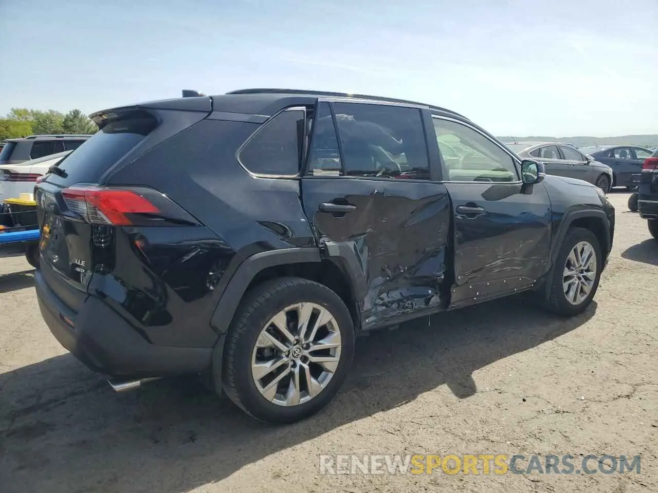 3 Photograph of a damaged car JTMA1RFV3MD082331 TOYOTA RAV4 2021