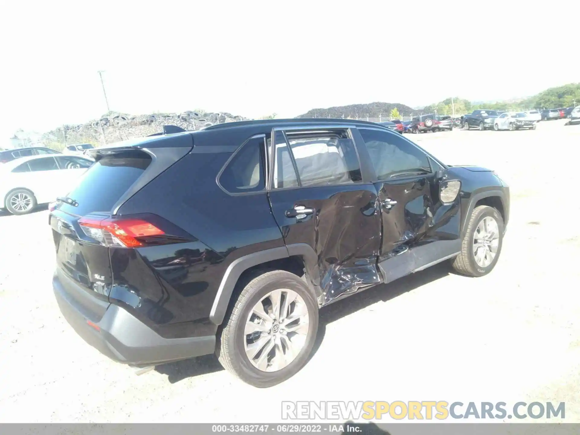 4 Photograph of a damaged car JTMA1RFV4MD076523 TOYOTA RAV4 2021