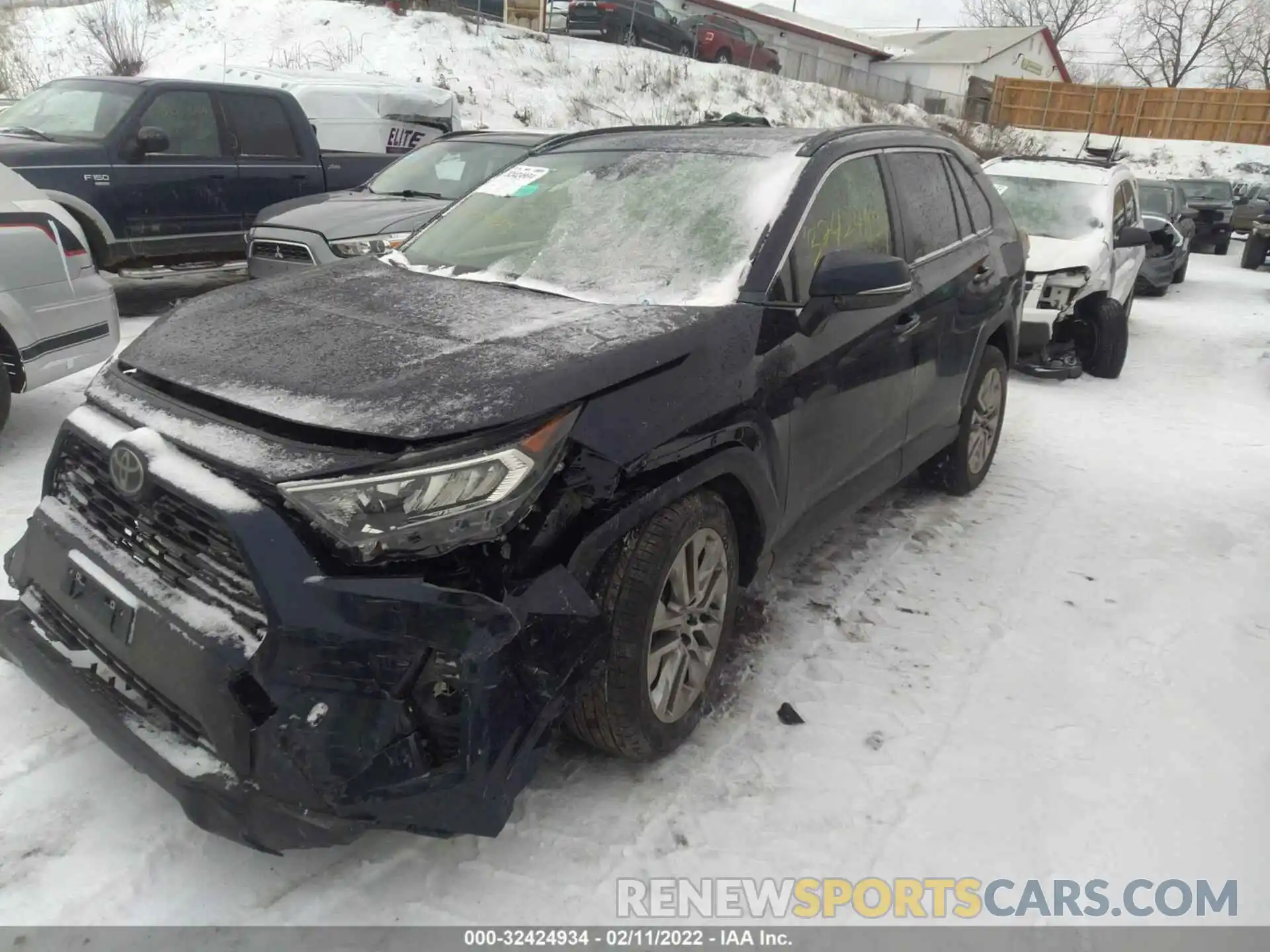 2 Photograph of a damaged car JTMA1RFV6MD072294 TOYOTA RAV4 2021