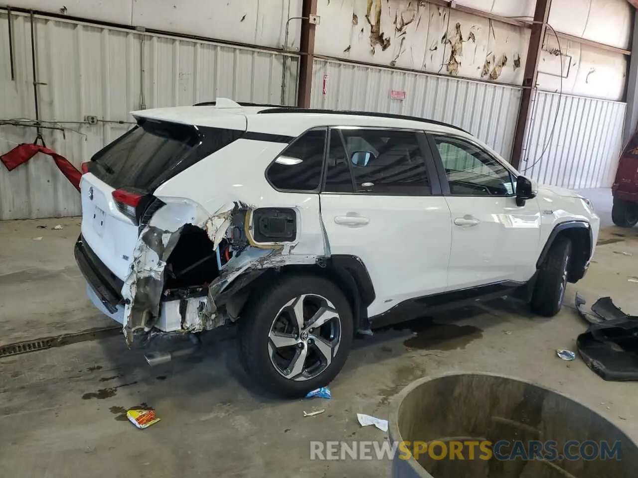 3 Photograph of a damaged car JTMAB3FV0MD032710 TOYOTA RAV4 2021