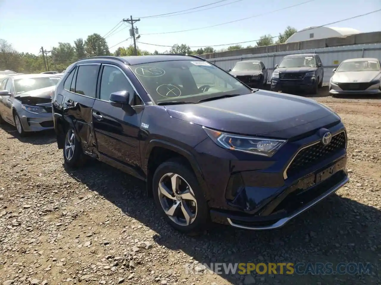 1 Photograph of a damaged car JTMAB3FV3MD047248 TOYOTA RAV4 2021