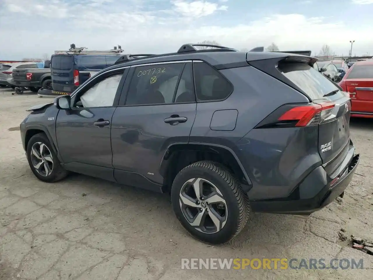 2 Photograph of a damaged car JTMAB3FV6MD007732 TOYOTA RAV4 2021