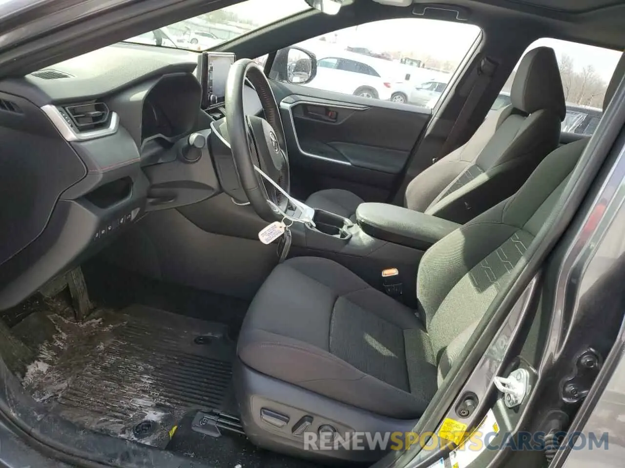 7 Photograph of a damaged car JTMAB3FV6MD057272 TOYOTA RAV4 2021