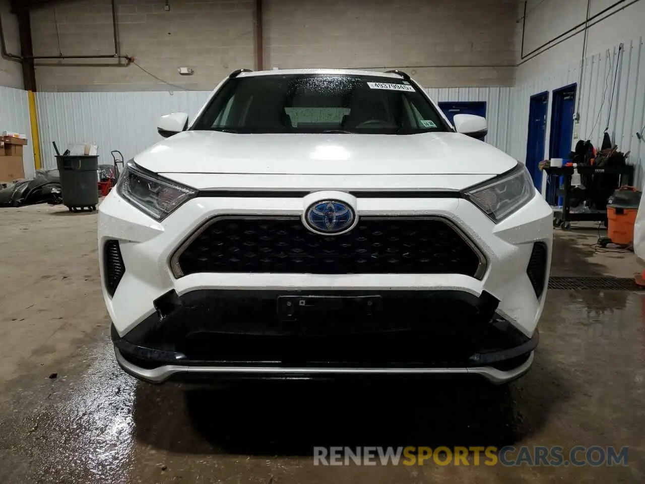 5 Photograph of a damaged car JTMAB3FV6MD060530 TOYOTA RAV4 2021