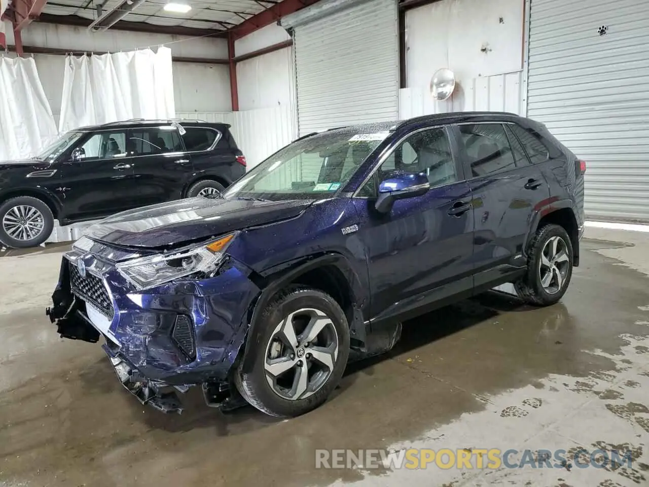 1 Photograph of a damaged car JTMAB3FV7MD032820 TOYOTA RAV4 2021