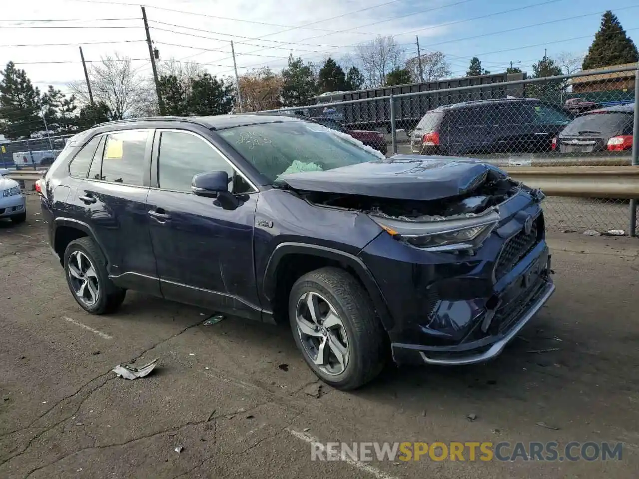 4 Photograph of a damaged car JTMAB3FV7MD037919 TOYOTA RAV4 2021