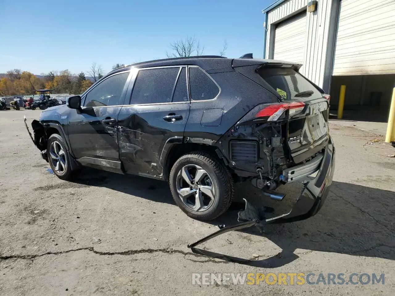 2 Photograph of a damaged car JTMAB3FV7MD046118 TOYOTA RAV4 2021