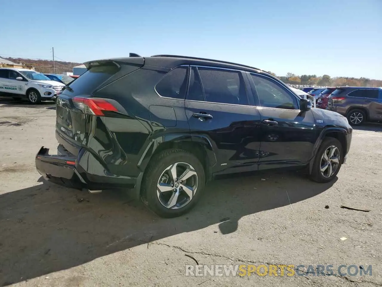 3 Photograph of a damaged car JTMAB3FV7MD046118 TOYOTA RAV4 2021