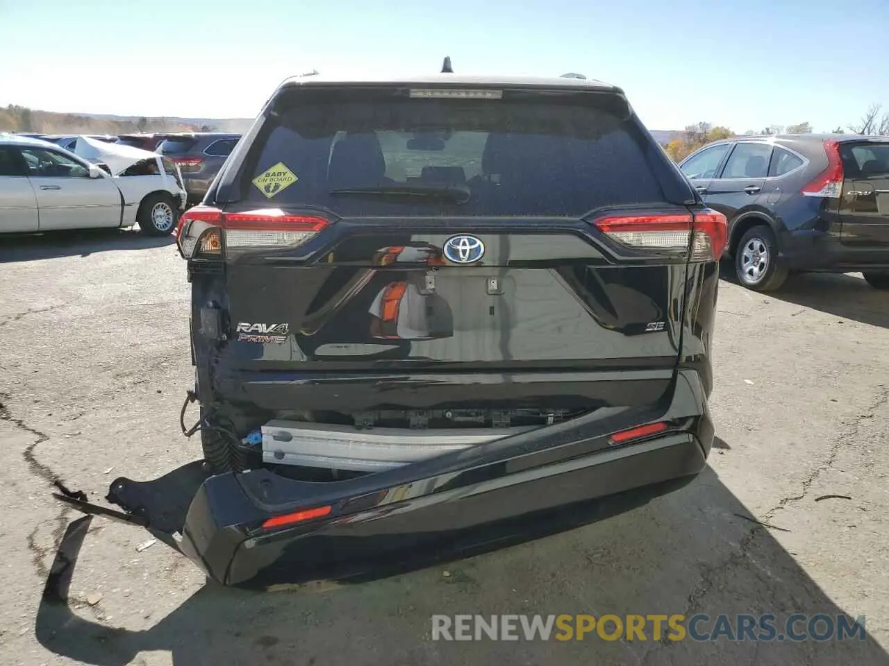 6 Photograph of a damaged car JTMAB3FV7MD046118 TOYOTA RAV4 2021