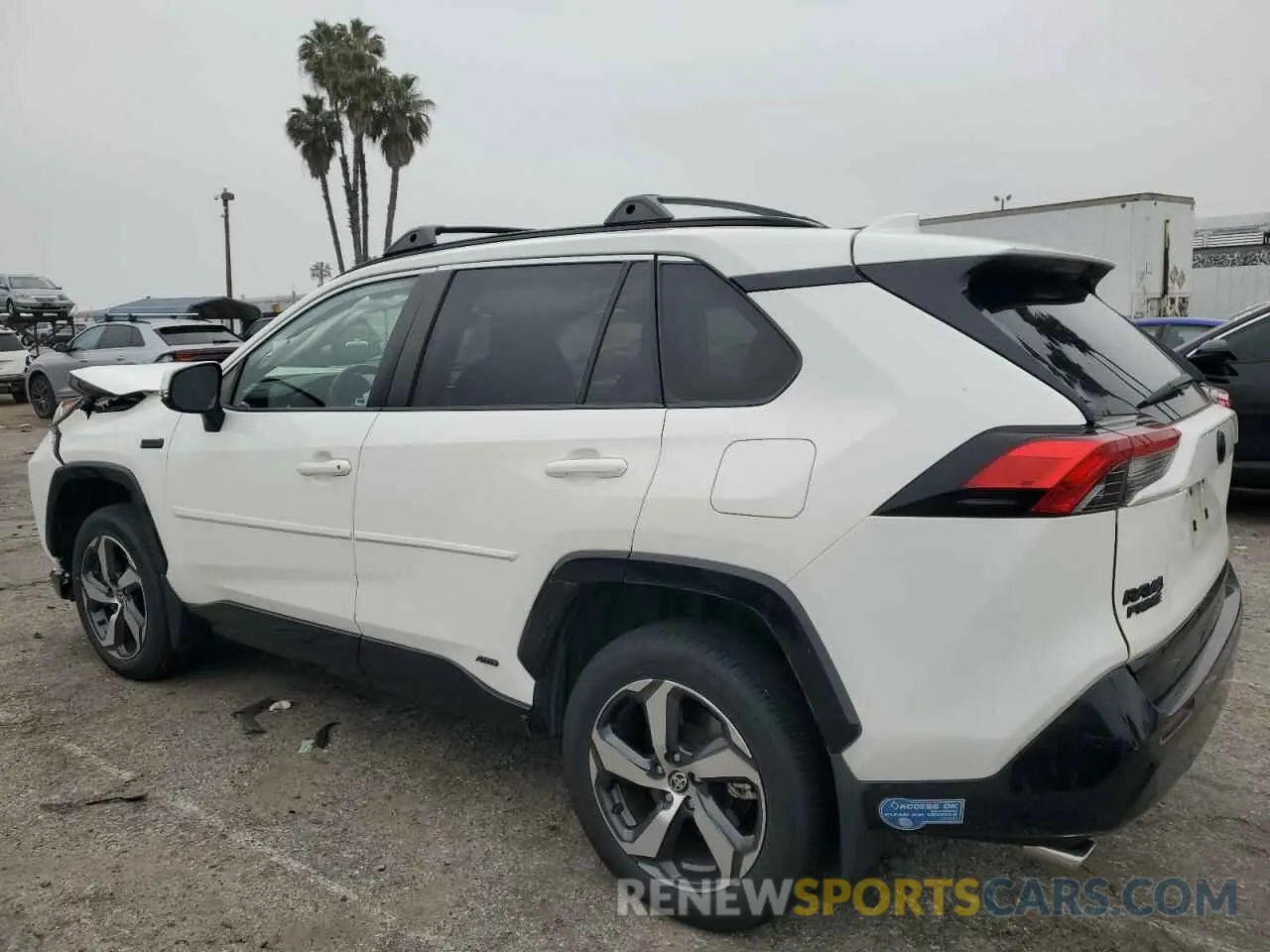 2 Photograph of a damaged car JTMAB3FV9MD018076 TOYOTA RAV4 2021