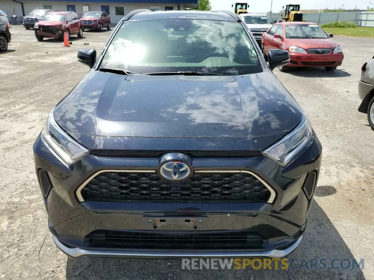 5 Photograph of a damaged car JTMAB3FV9MD036402 TOYOTA RAV4 2021