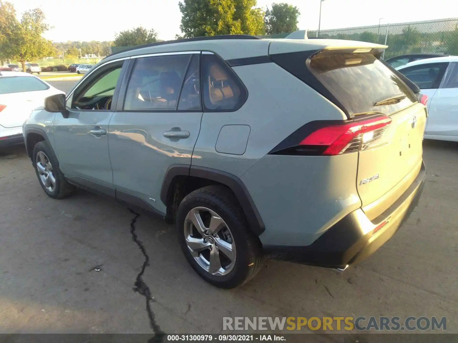 3 Photograph of a damaged car JTMB6RFV0MD016406 TOYOTA RAV4 2021