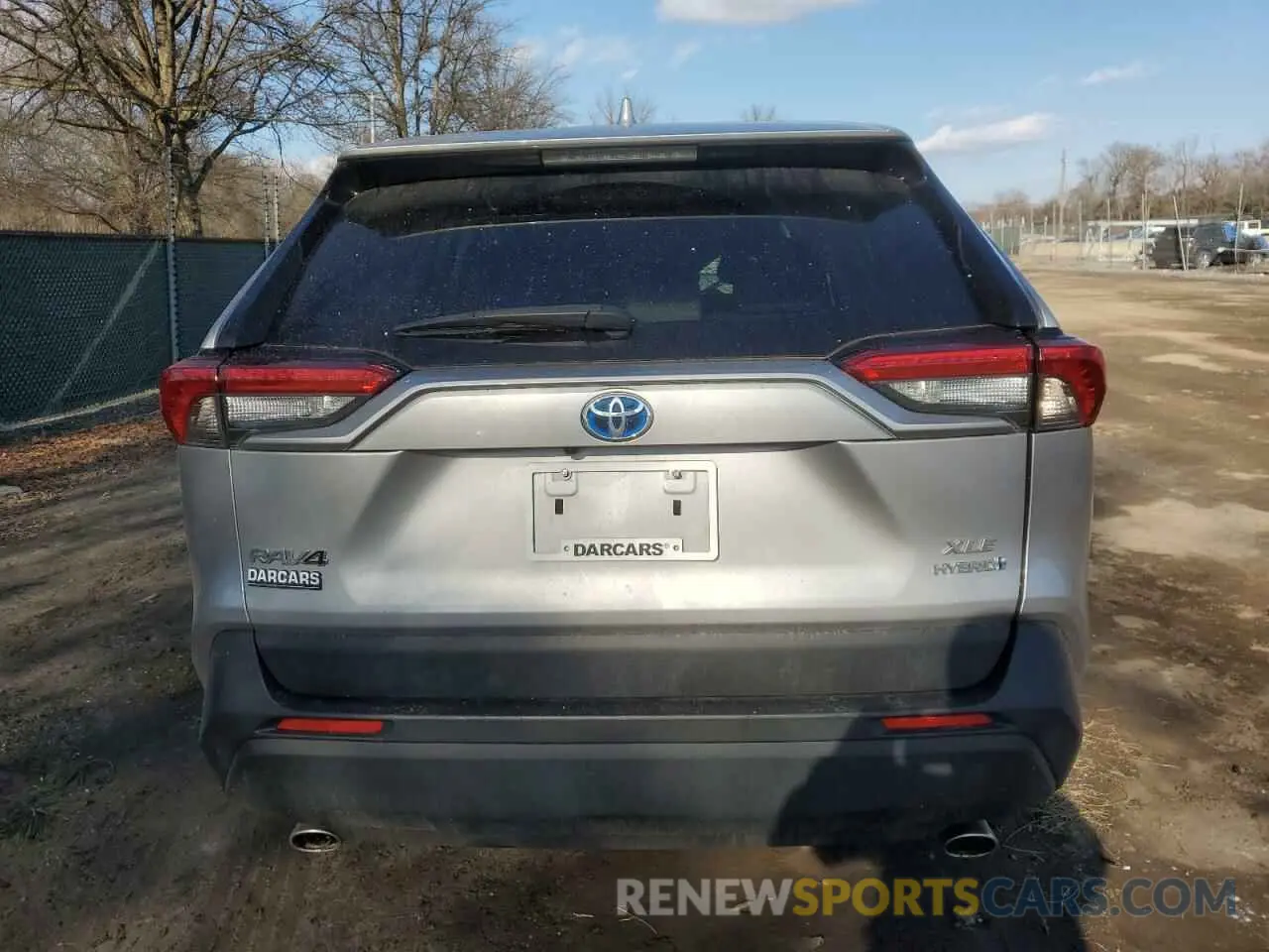 6 Photograph of a damaged car JTMB6RFV1MD514906 TOYOTA RAV4 2021
