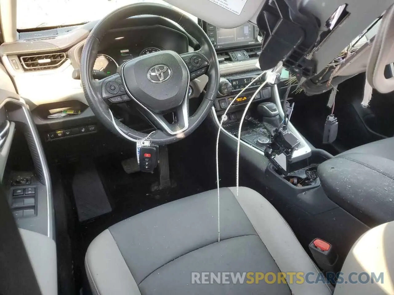 8 Photograph of a damaged car JTMB6RFV1MD514906 TOYOTA RAV4 2021