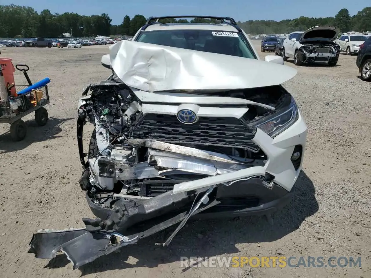 5 Photograph of a damaged car JTMB6RFV2MD038763 TOYOTA RAV4 2021