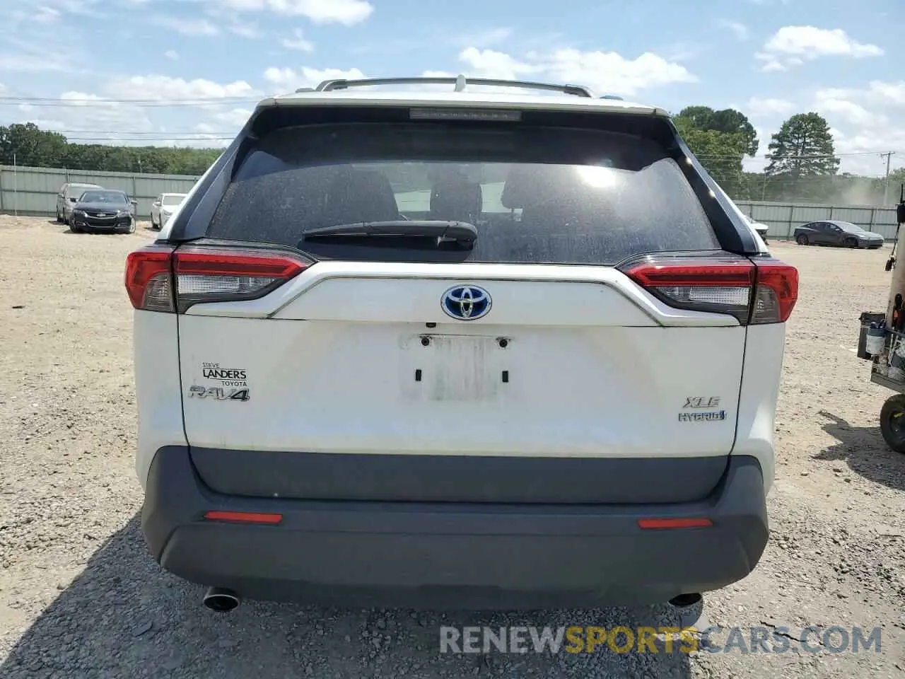 6 Photograph of a damaged car JTMB6RFV2MD038763 TOYOTA RAV4 2021