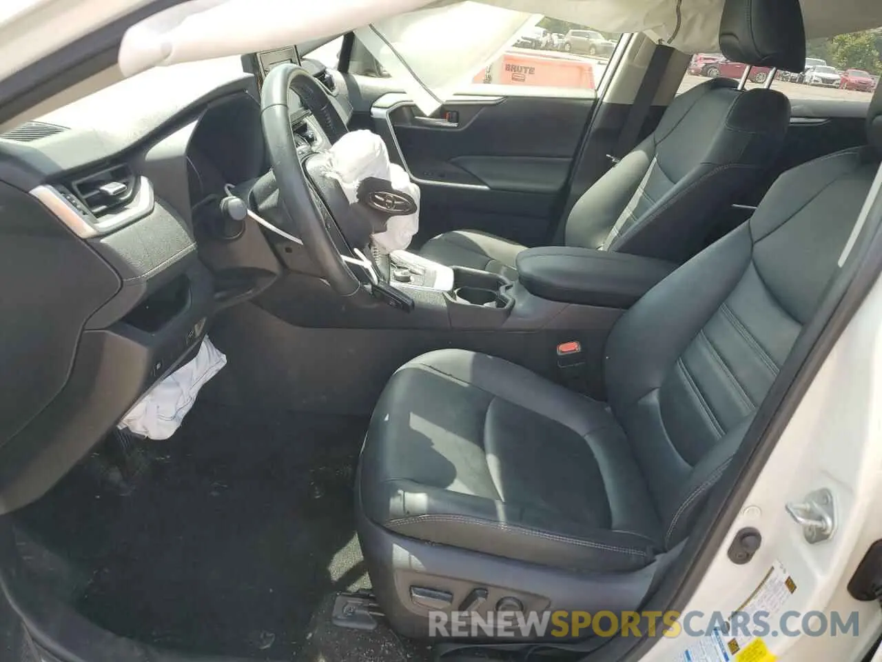 7 Photograph of a damaged car JTMB6RFV2MD038763 TOYOTA RAV4 2021