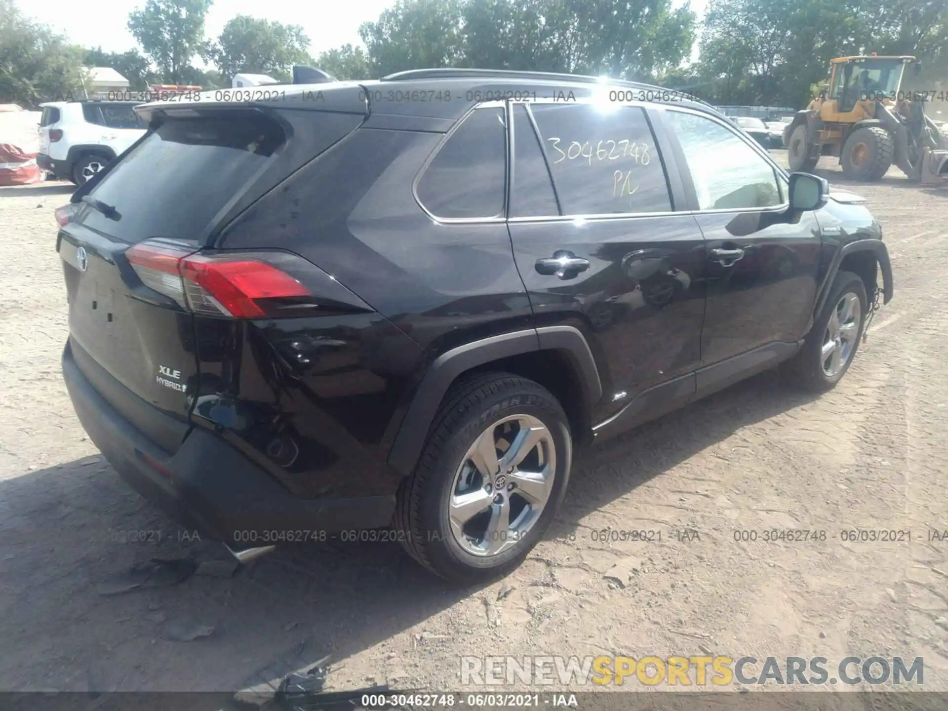 4 Photograph of a damaged car JTMB6RFV3MD018604 TOYOTA RAV4 2021