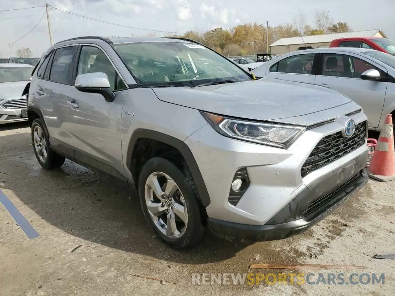 4 Photograph of a damaged car JTMB6RFV6MD012196 TOYOTA RAV4 2021
