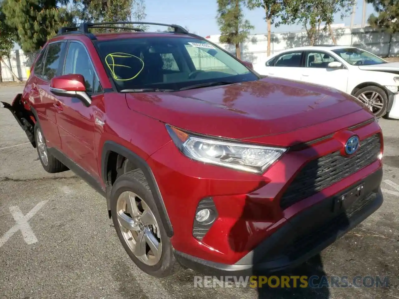 1 Photograph of a damaged car JTMB6RFV6MD038913 TOYOTA RAV4 2021