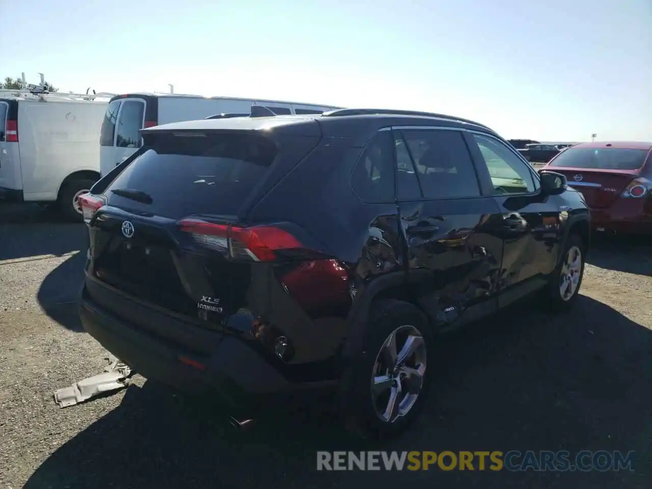 4 Photograph of a damaged car JTMB6RFV9MD040560 TOYOTA RAV4 2021