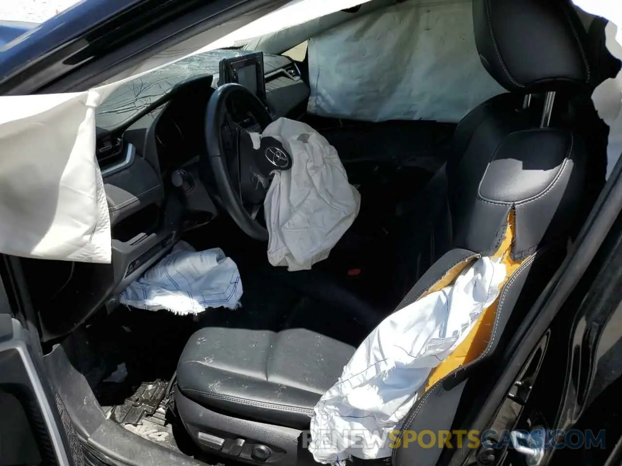 7 Photograph of a damaged car JTMC1RFV2MD064024 TOYOTA RAV4 2021