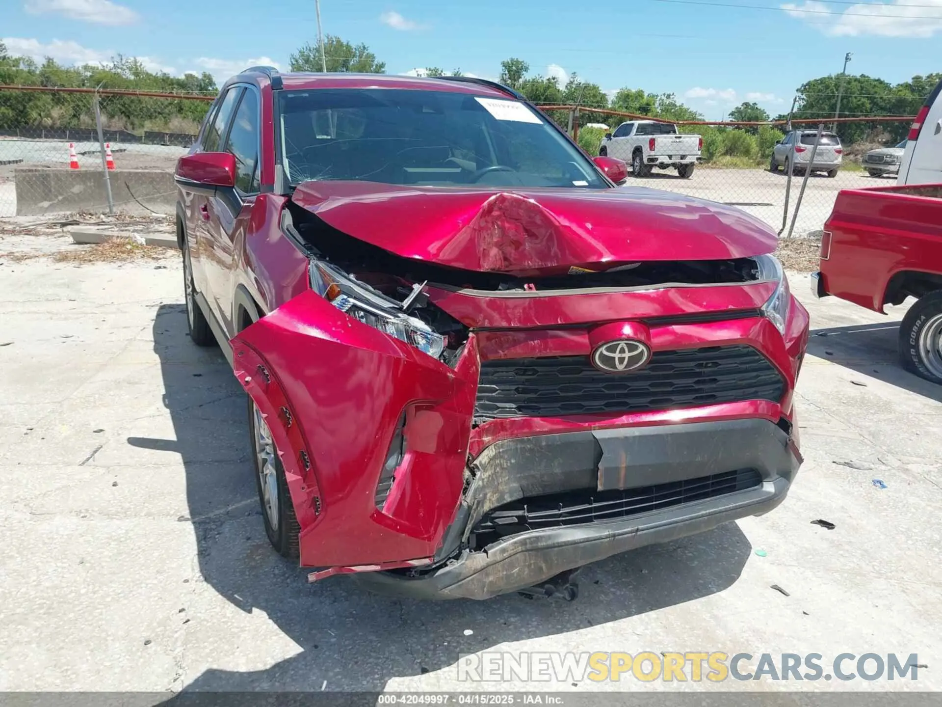 6 Photograph of a damaged car JTMC1RFV2MD080837 TOYOTA RAV4 2021