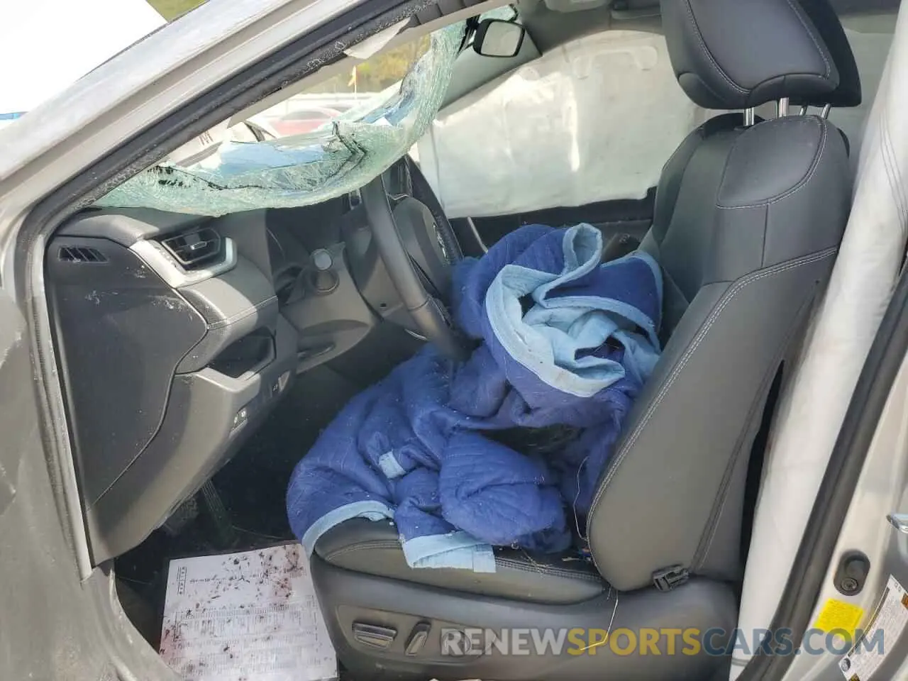 7 Photograph of a damaged car JTMC1RFV5MD066155 TOYOTA RAV4 2021