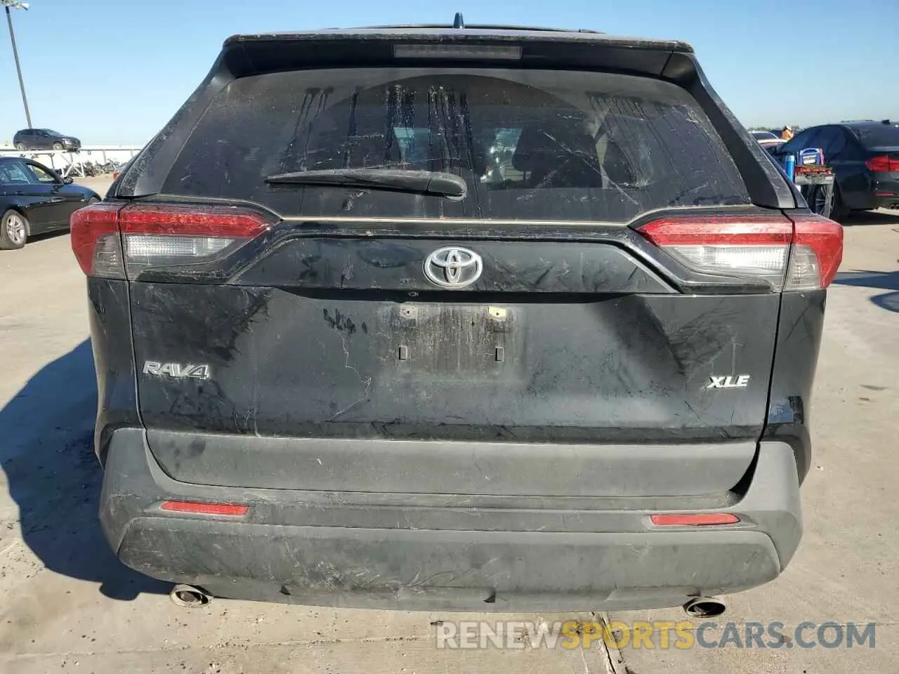 6 Photograph of a damaged car JTMC1RFV8MD064111 TOYOTA RAV4 2021