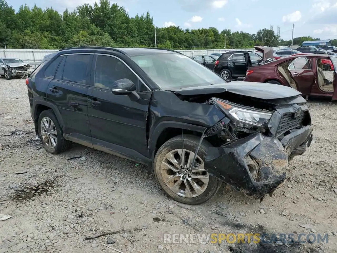4 Photograph of a damaged car JTMC1RFV9MJ022645 TOYOTA RAV4 2021