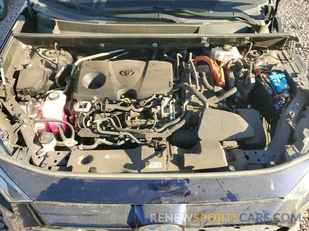 11 Photograph of a damaged car JTMD6RFV5MD038264 TOYOTA RAV4 2021