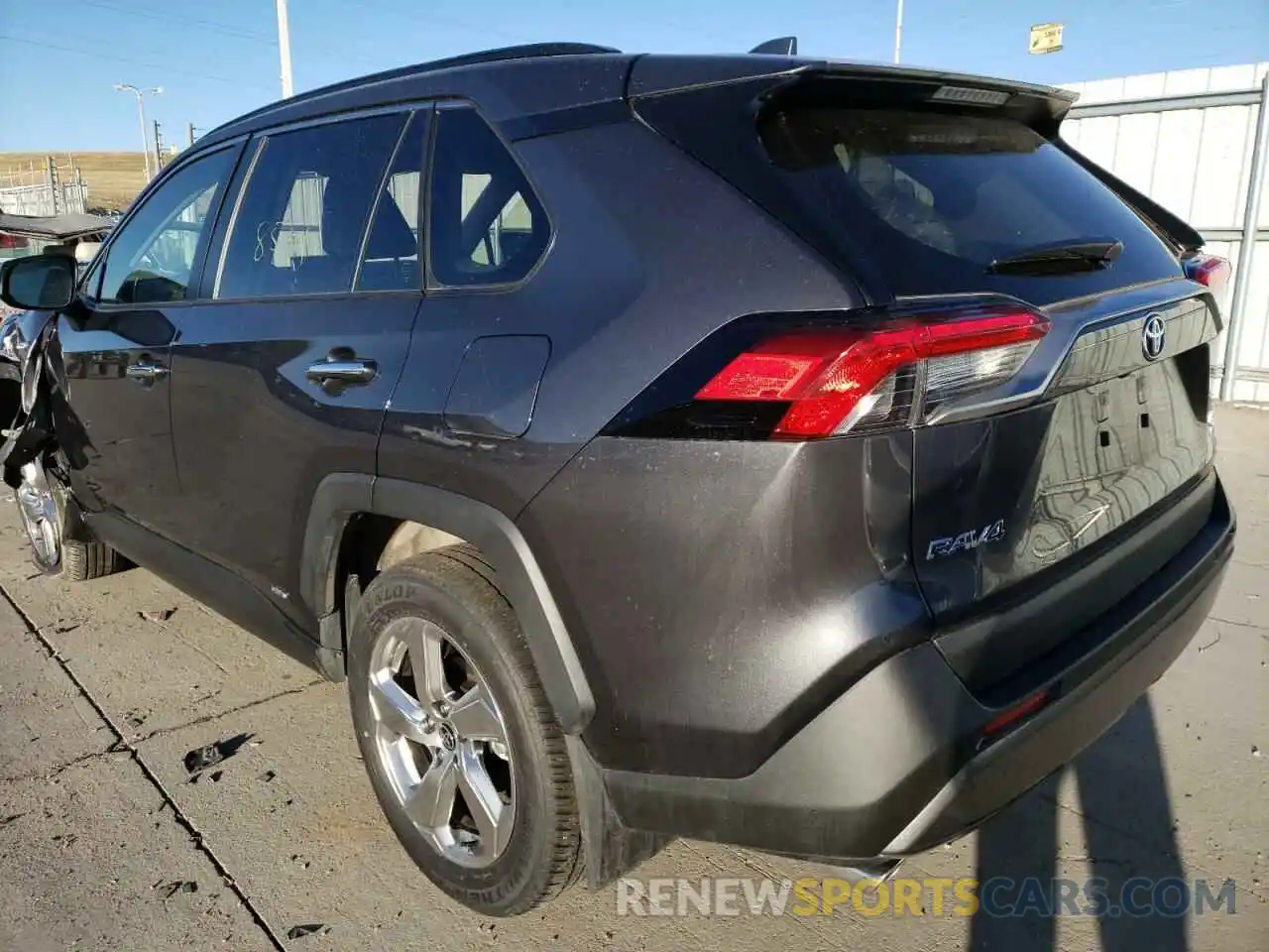 3 Photograph of a damaged car JTMD6RFV9MJ011201 TOYOTA RAV4 2021