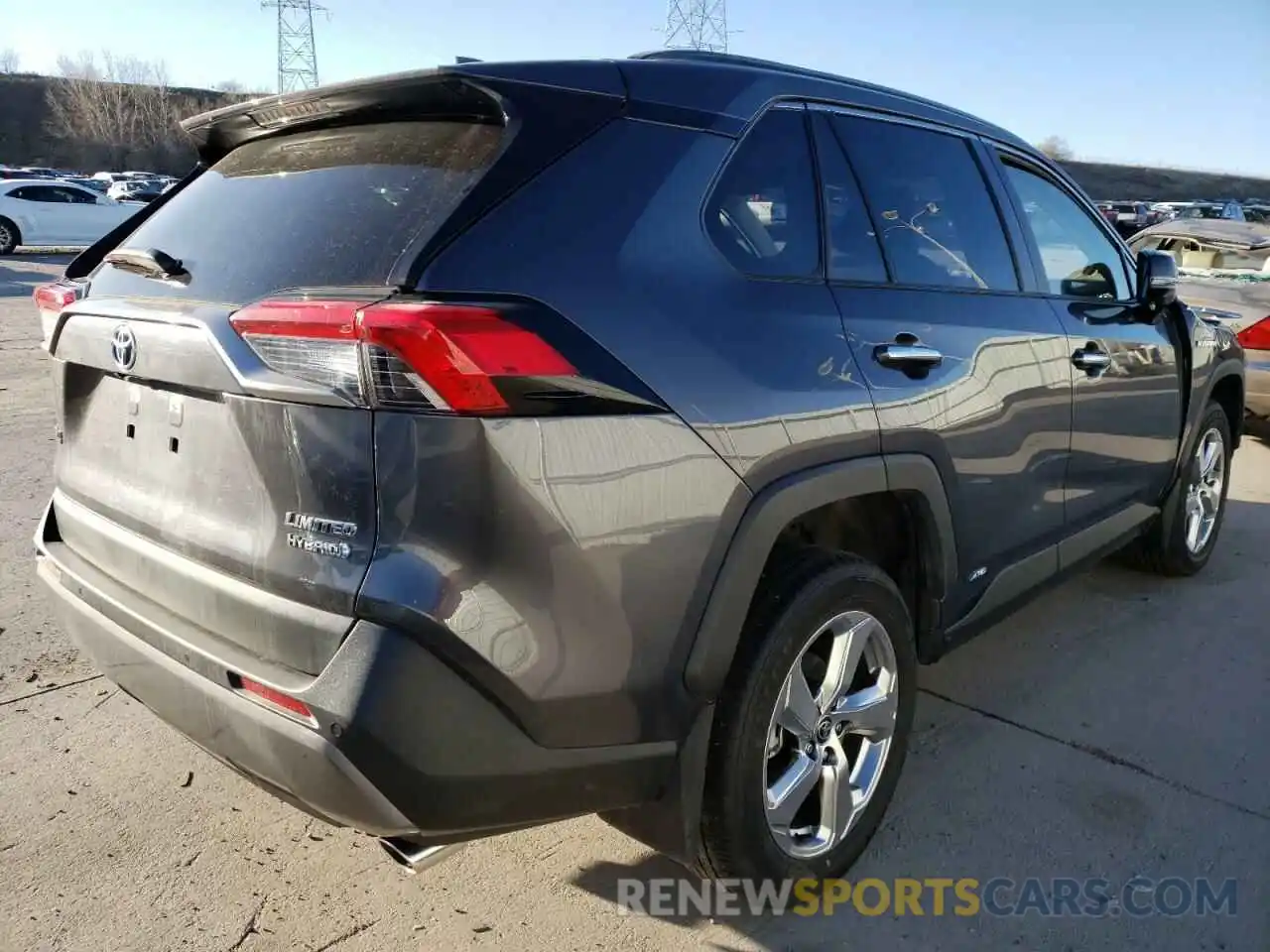 4 Photograph of a damaged car JTMD6RFV9MJ011201 TOYOTA RAV4 2021